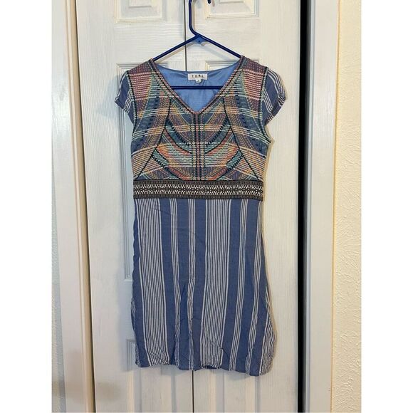 THML Women's Embroidered V-Neck Cap Sleeve Striped Boho Mini Dress Size Small - Picture 1 of 8
